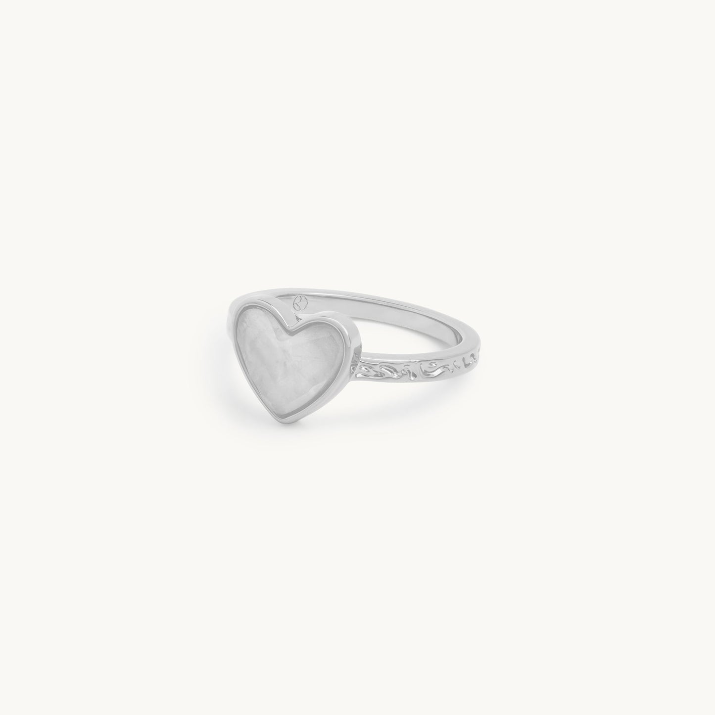 AMORE Ring-4