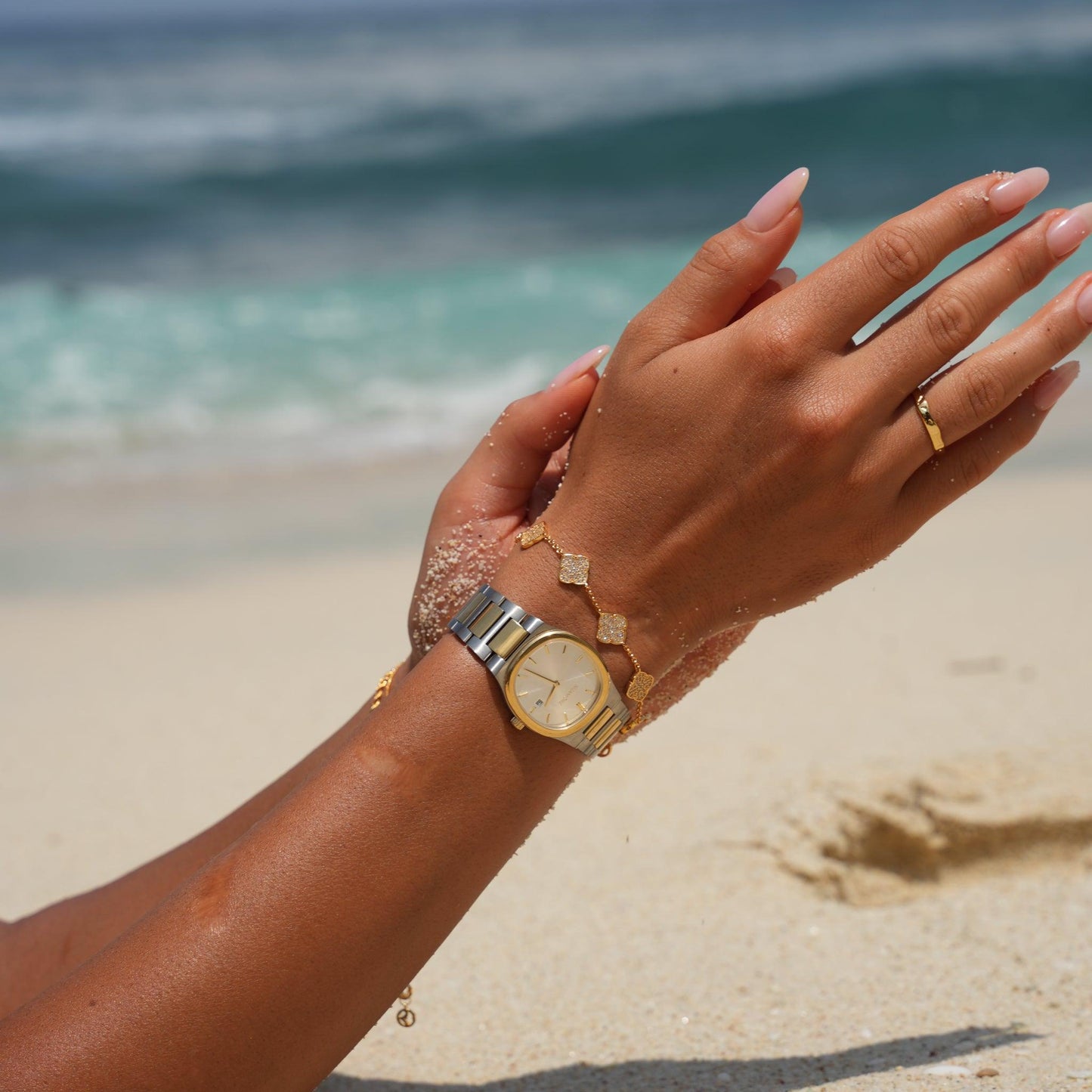 CLEO Ring